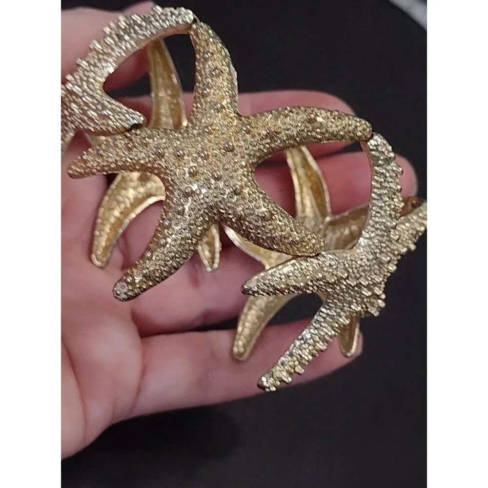 Starfish stretch bracelet 7.75